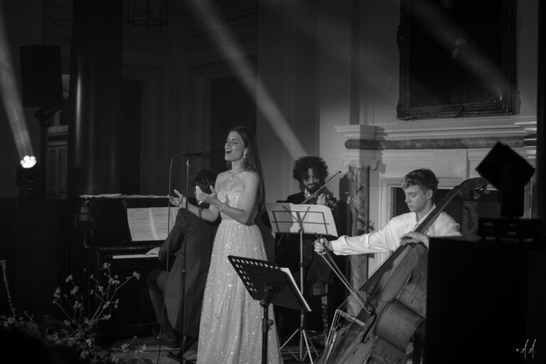 3208112(theNed.30.5.23)